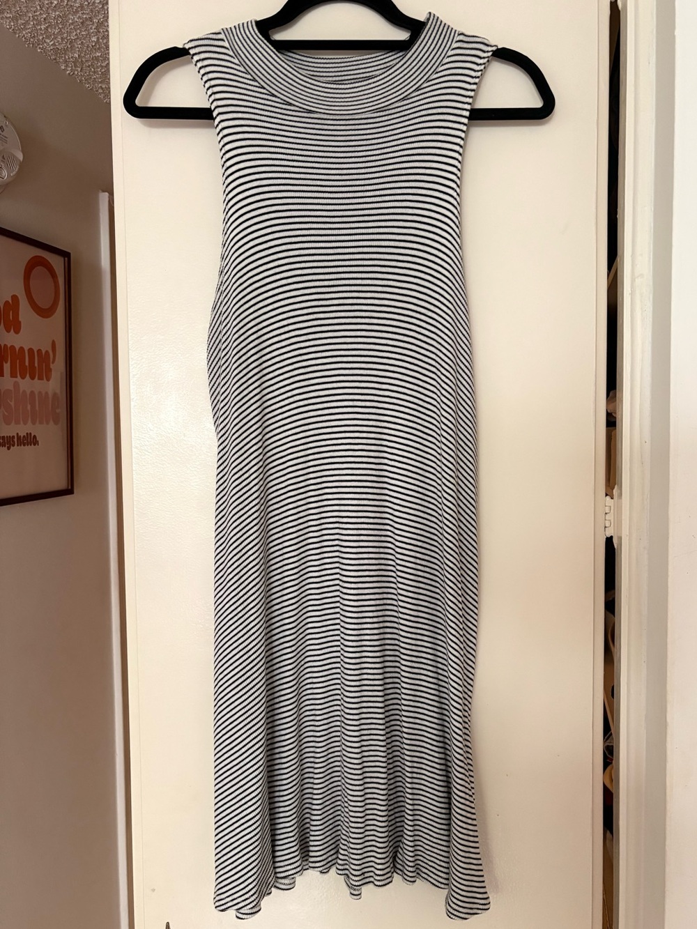 Soprano Black & White Striped Sleeveless Midi Dress L